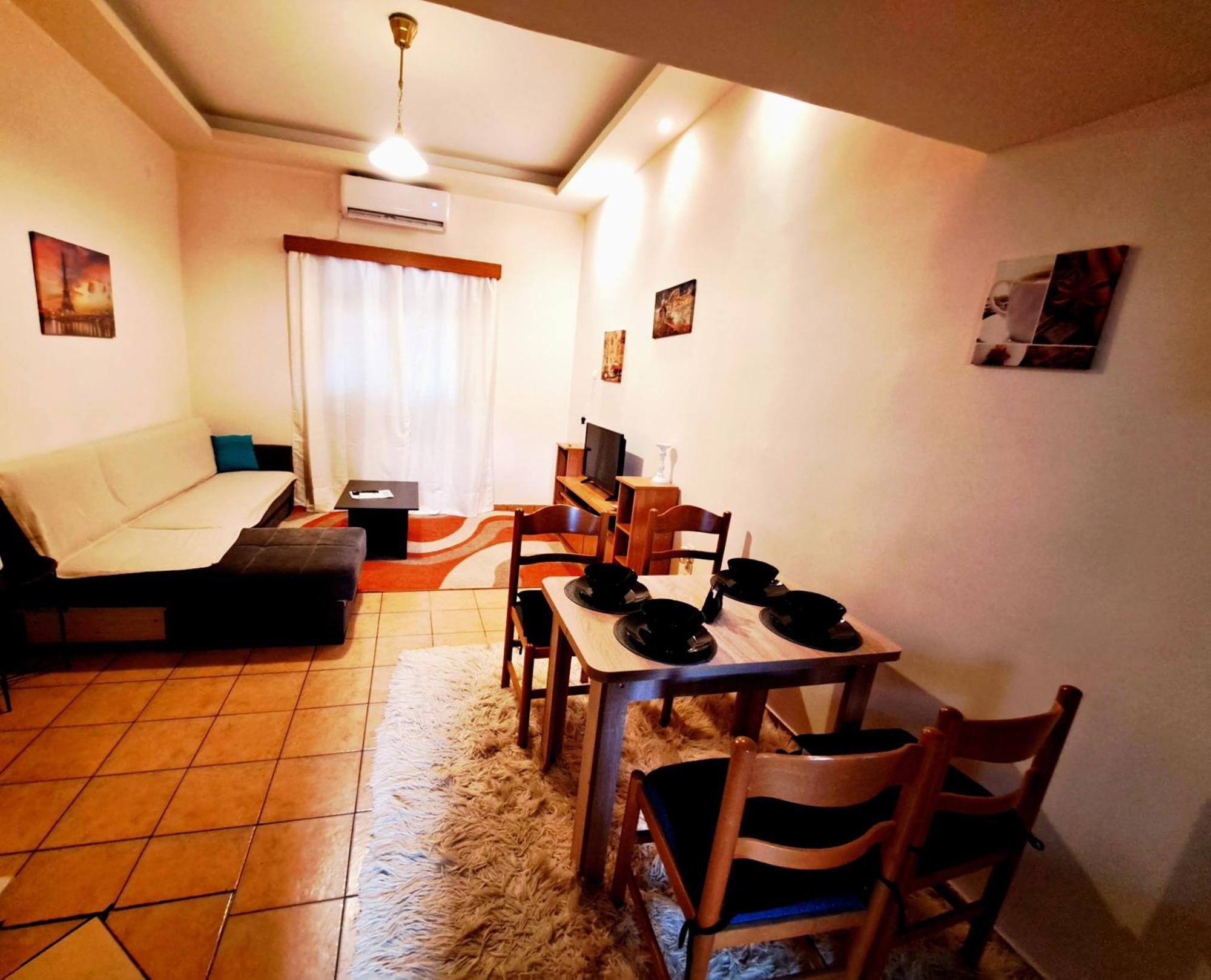 Апартаменты House With Yard Subway 5Min Walk Афины Экстерьер фото